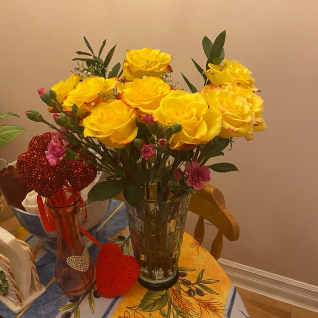 黄色い薔薇の花