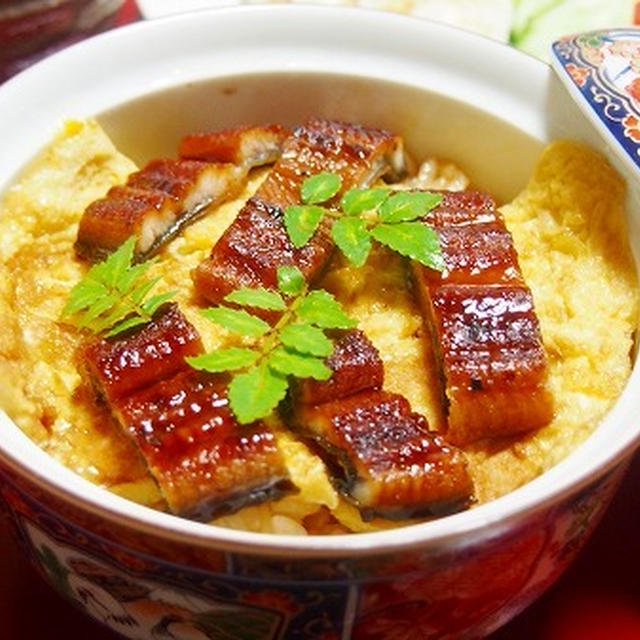 少なめの鰻でも満足！たまごの鰻丼　　ささみと三つ葉のおろし和え
