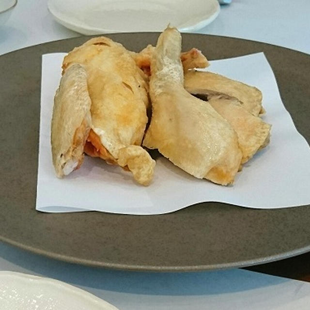 鎌倉でひな鶏の素揚げを食べるなら、ここ！