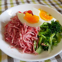 シュレッドビーフともやしの冷やし中華風サラダ
