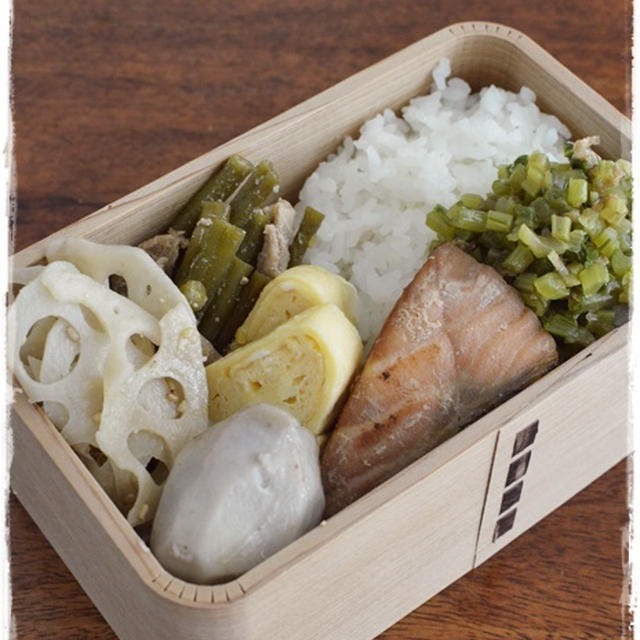 【サーモンの照り焼き弁当、鶏つくね弁当、と朝ドラ】
