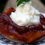 Red Wine Poached Pear Tarte Tatin洋ナシの赤ワイン煮で作るタルトタタン