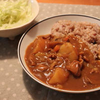 ゆうごはん**ふつ～のカレーライス**