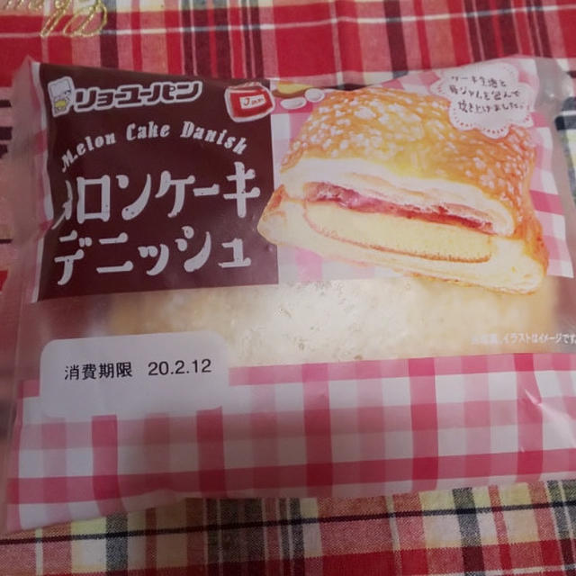 リョーユーパン　メロンケーキデニッシュ