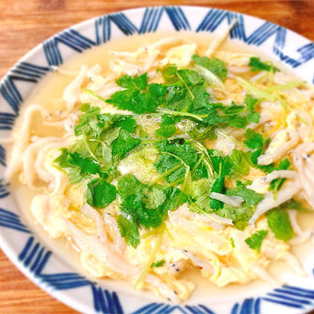 白魚と三つ葉の卵とじ By たんぽぽさん レシピブログ 料理ブログのレシピ満載
