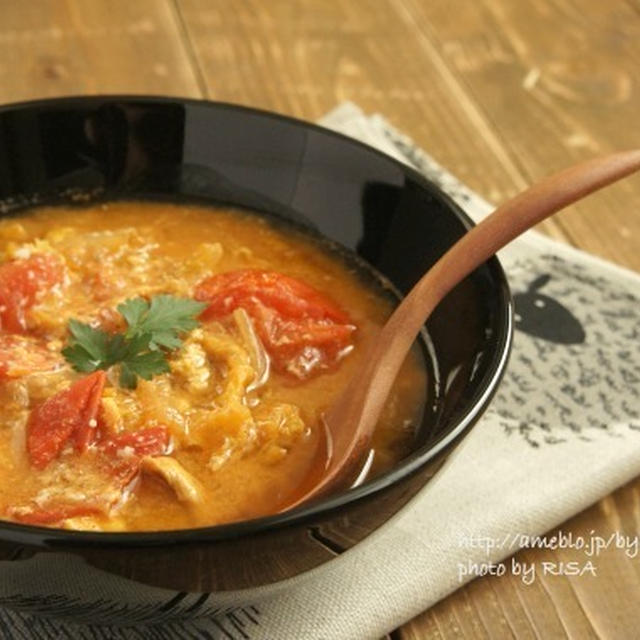 白菜とトマトのピリ辛スープ＠手作りコチュジャン