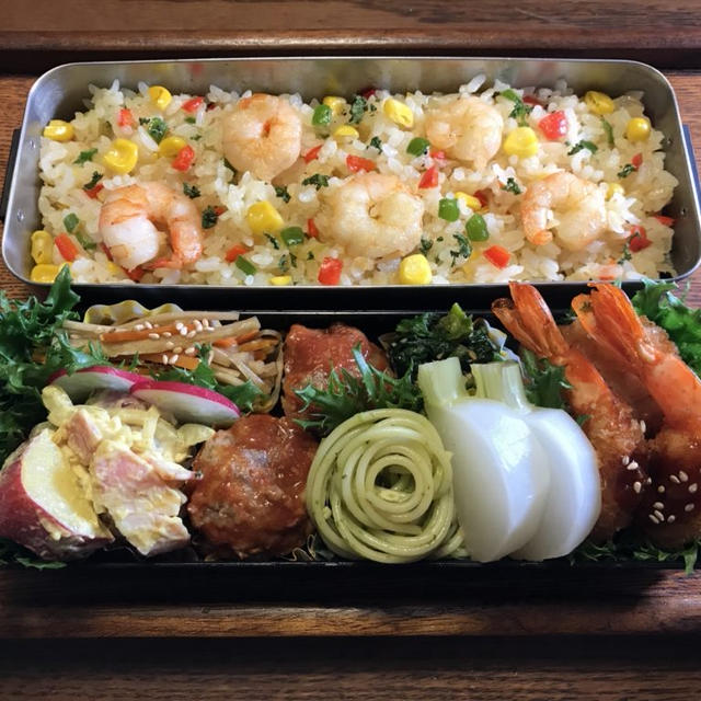 お弁当（海老ピラフ）