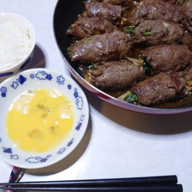 【晩御飯のご提案】巻き巻きすき焼き