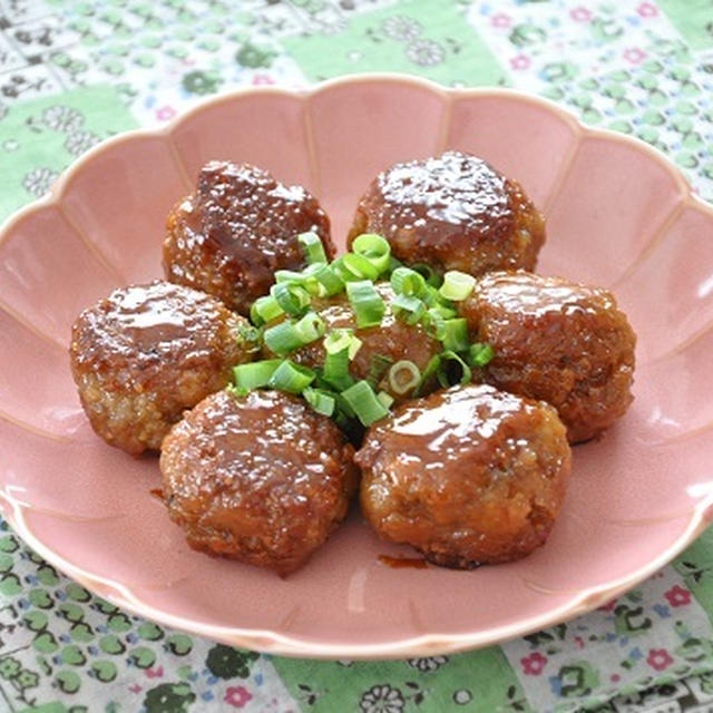 【ストックおかず】厚揚げでかさ増し！肉だんごの照り焼き