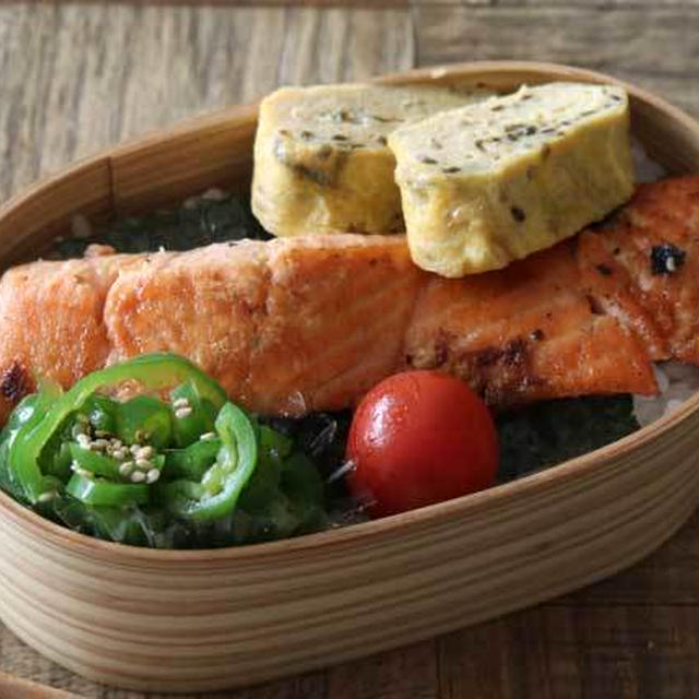 地味だけど美味しい簡単なお魚おかず！鮭のマヨポン焼き弁当