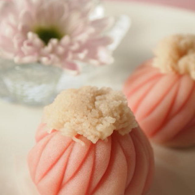 重陽の節句、菊の練りきりと虹。。。