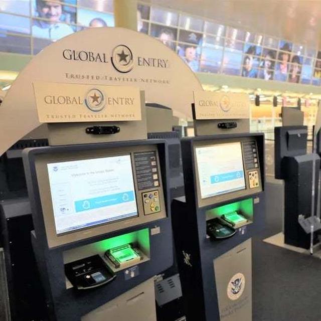 アメリカ入国で別室送り