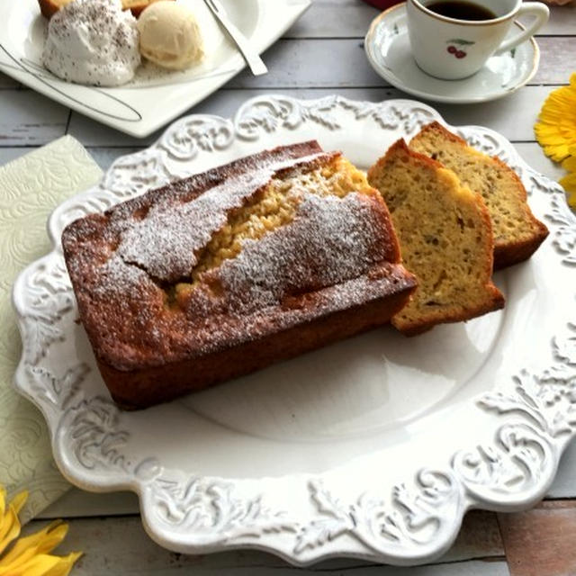 8月7日は「バナナの日」ただ混ぜるだけ～のイタリアンなバナナケーキ