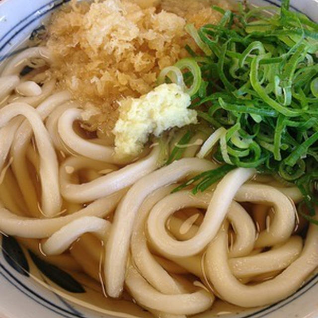 腹ぺこで「香の川製麺」へ
