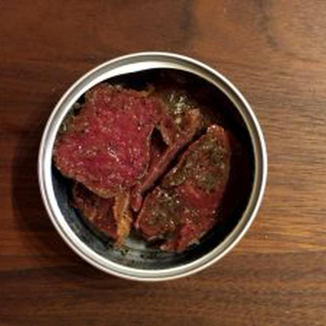 【缶詰レビュー】明治屋 おいしい缶詰 牛肉の粗挽き黒胡椒味