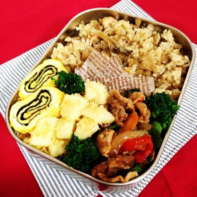 高1男子のお弁当 『かやくごはん』