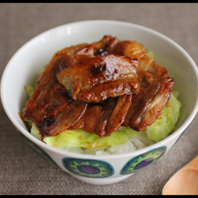 簡単！5分で完成！春休みごはんに♪豚バラと春キャベツ丼