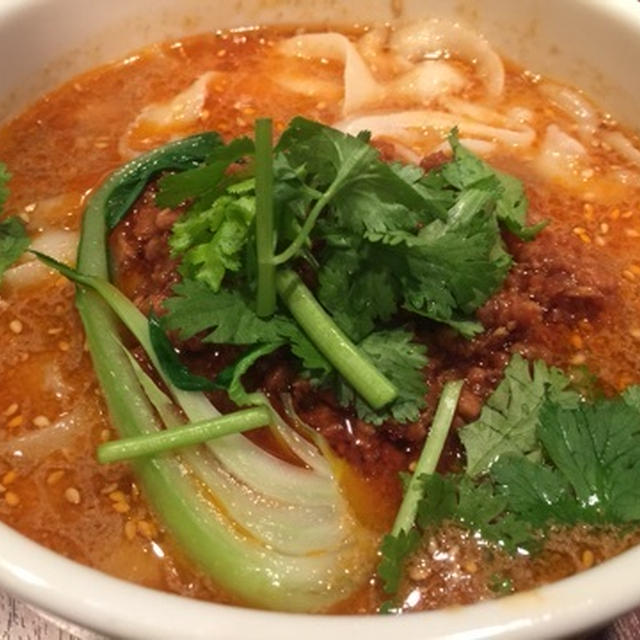 【溜池山王・赤坂】 刀削麺酒樓 坦々刀削麺　