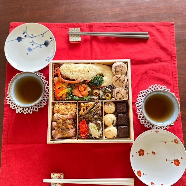 かな姐のおせちで迎える2024年のお正月はいかがでしょうか【井上かなえ監修おせちが出来ました！】と、夫婦ふたりの晩ごはんも