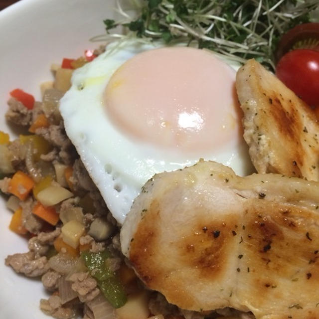 ガパオライスで晩ご飯♫