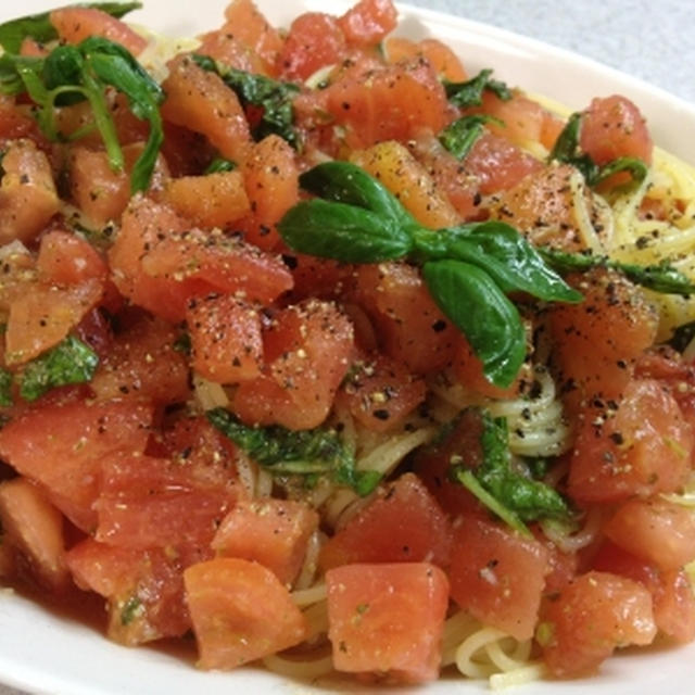 沢山のトマト&バジルで冷製パスタ♪