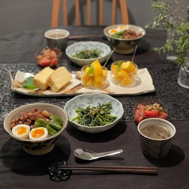 ルーロー飯とか台湾屋台風の夜ごはん　カステラもある♪