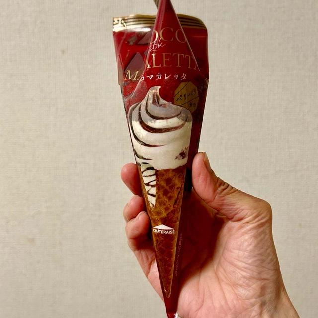 食感が楽しい！シャトレーゼ チョコマカレッタ ザ ミルクソフト