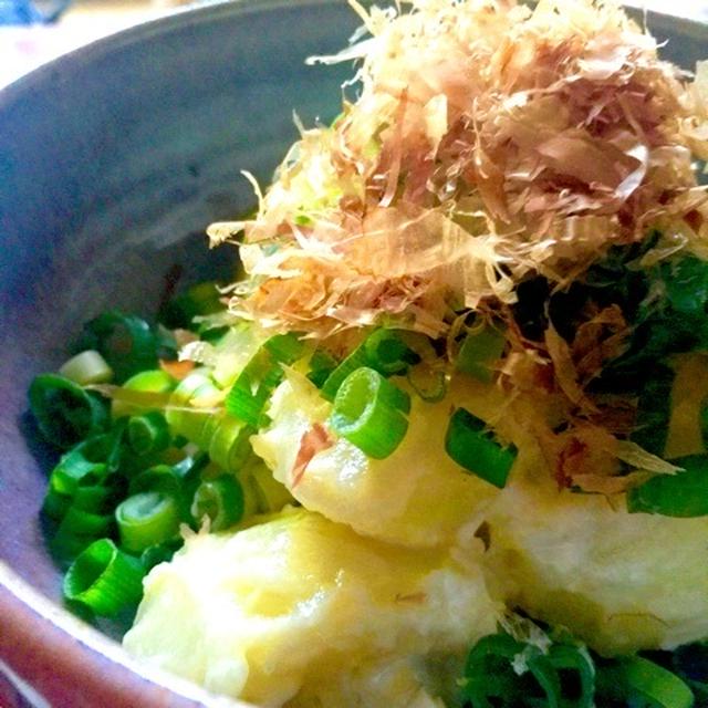 一目惚れした美濃焼きの器とわさびと塩が美味しい和風ポテトサラダ。