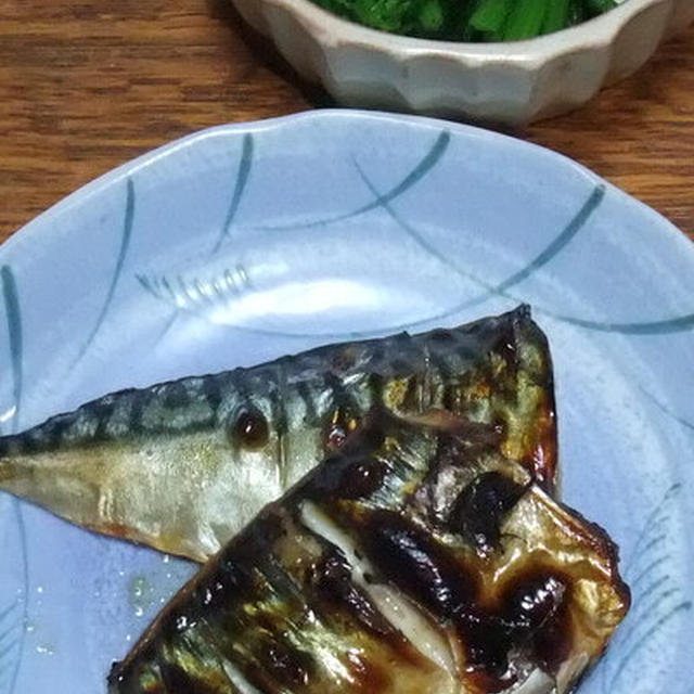 焼きサバとほうれん草のお浸し