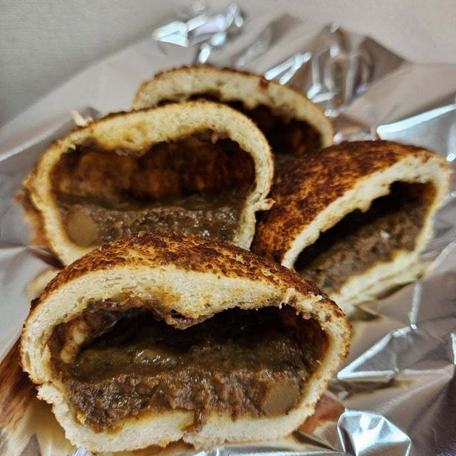 【カレーパン】「ポワン エ リーニュ」まるでブリオッシュ！見た目のオシャレ度！欧風