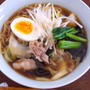 市販のラーメンを美味しく♪週末麺類☆隣のテーブル