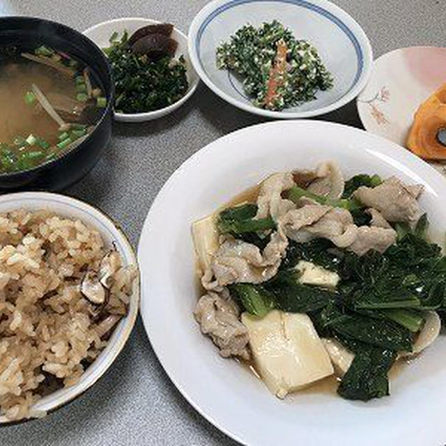 豚バラ肉と小松菜の煮物