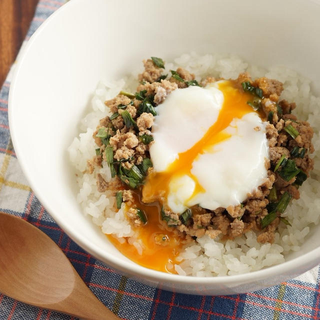 作り置きニラ醤油で！レンチンニラそぼろ～麺にもご飯にも◎