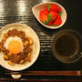 肉そぼろ丼で朝ごはん・ピーナッツバターサンド弁当・カレーうどんの夕ごはん