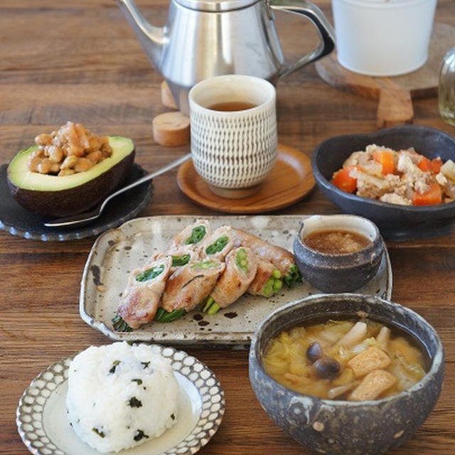 おろしポン酢で美味しい、豚肉のネギ巻き
