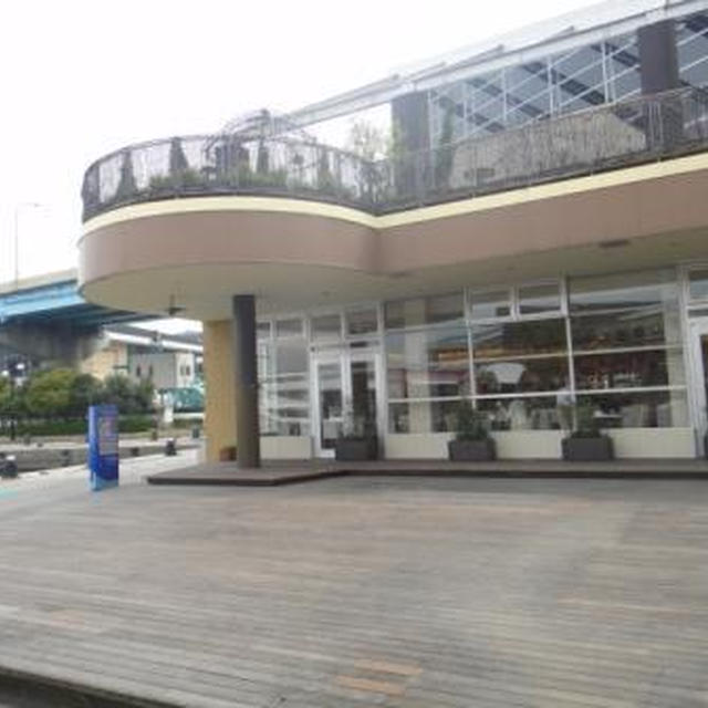 福岡市博多区築港本町　「自然派ビュッフェ・レストラン　リタの農園」