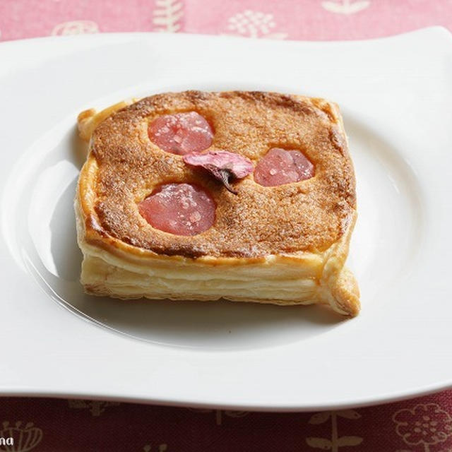 桜餡とアーモンドクリームで作る桜パイのレシピ