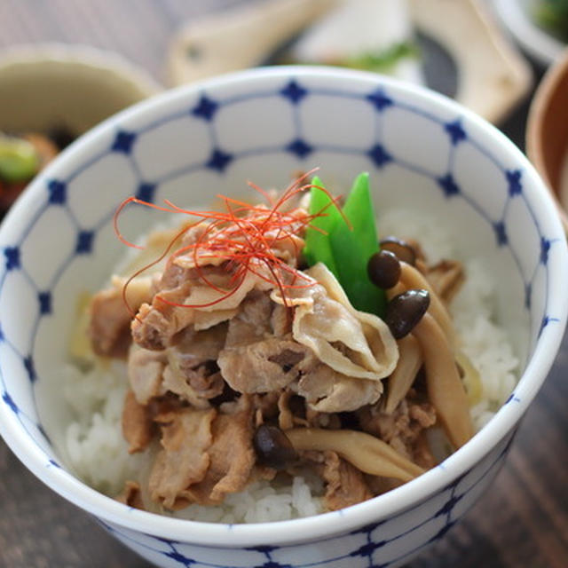 【レシピ】豚こまのスタミナぽん酢丼｜ご飯日記付き