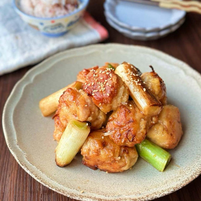 もやしでカサマシ☆鶏むね肉と豆腐の極ウマ焼き鳥つくね