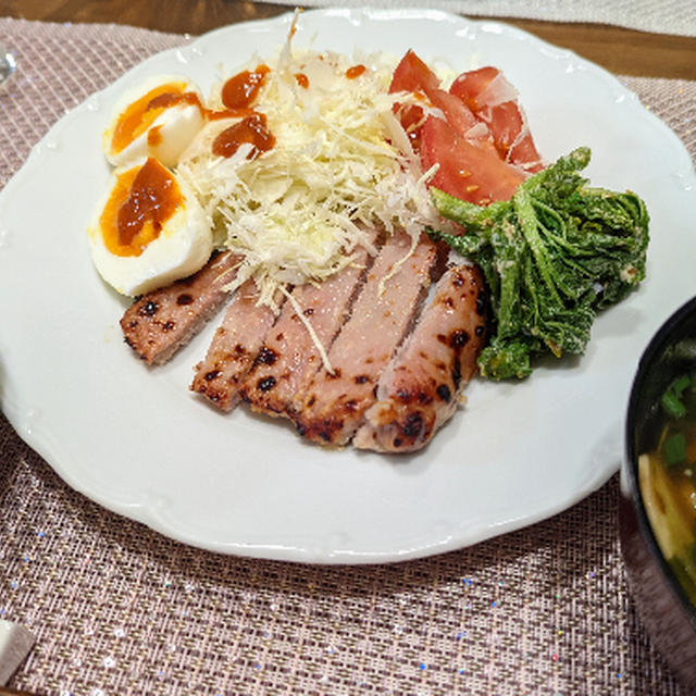 豚肉の塩麹漬け焼き