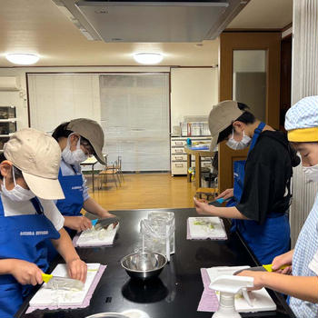 目に染みる玉ねぎは天敵!?玉ねぎと仲良くなるレッスン