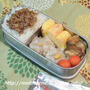 しゅうまつしごと　-お弁当は　鶏そぼろごはん-