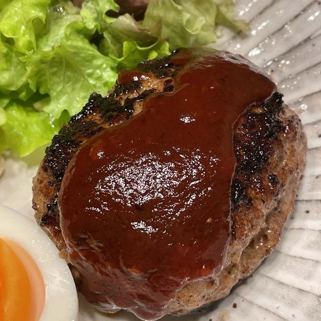 自分で作る気なくすほど美味しい！アラフィフ夫婦が夢中で食べた！コスパ良すぎる「ハンバーグ」