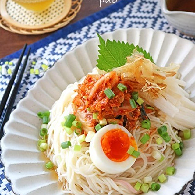 夏にピッタリ♪サクサク長芋とキムチのピリ辛素麺♪