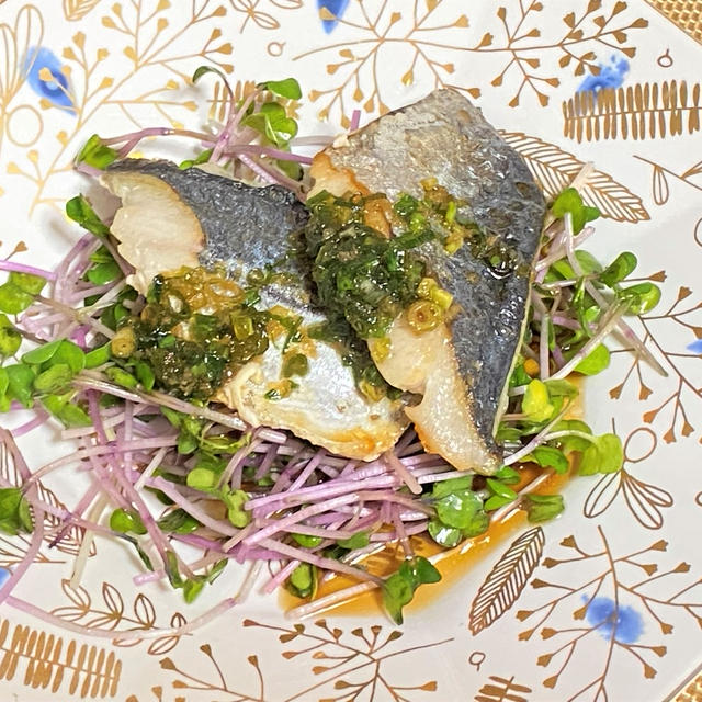 薬膳ってなぁに？今日は人間関係を良くする魚料理がラッキー、サワラのねぎソースで薬膳！