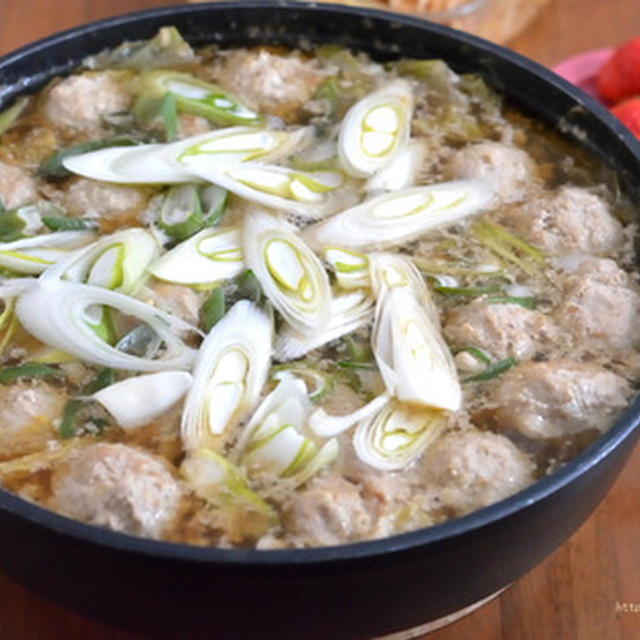 えのき団子の白菜鍋。（風味食感UP）
