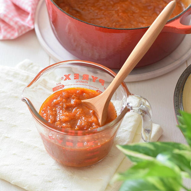 【イタリア料理】基本のトマトソース♡作り置きして冷蔵or冷凍保存しておくと便利です♪