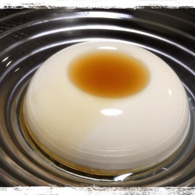 プリン？いえ。豆腐。