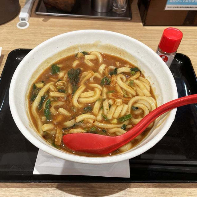 カレーうどん＋ほうれん草・大盛り3辛 〜CoCo壱番屋〜
