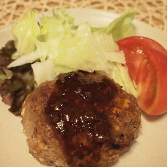 ナツメグで本格豆腐ハンバーグ